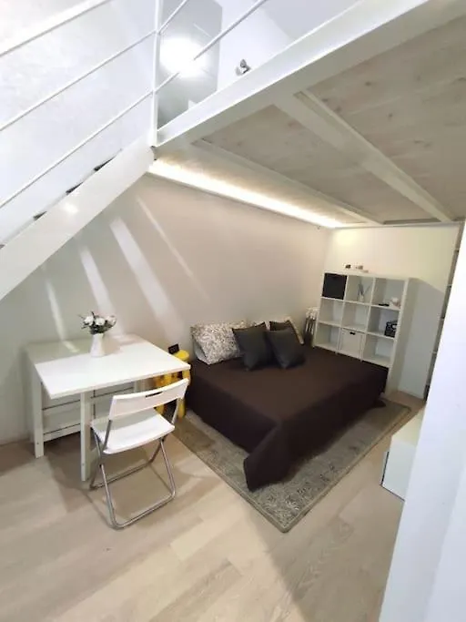 Appartamento Duomo Porta Venezia Mini Loft Con Wifi E Netflix Milano Italia